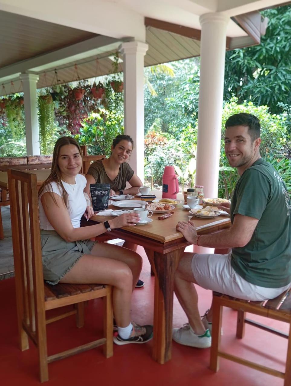 Moonlight Homestay Sigiriya